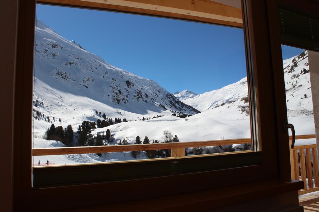Ferienwohnung Haus Soldanella Vent Zimmer foto